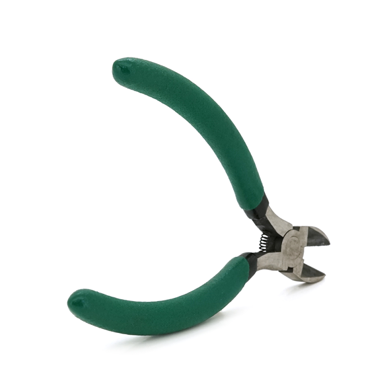 Кусачки VOLTRONIC 5-дюймові, зелені ручки, 120х16мм Кусачки VOLTRONIC 5-дюймові, зелені ручки, 120х16мм